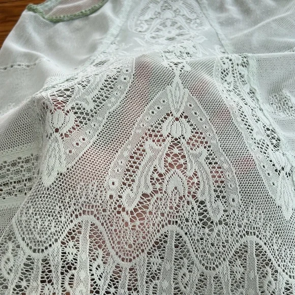 Free People mint green lace racerback tank top with crochet details. Size Medium - Picture 6 of 16